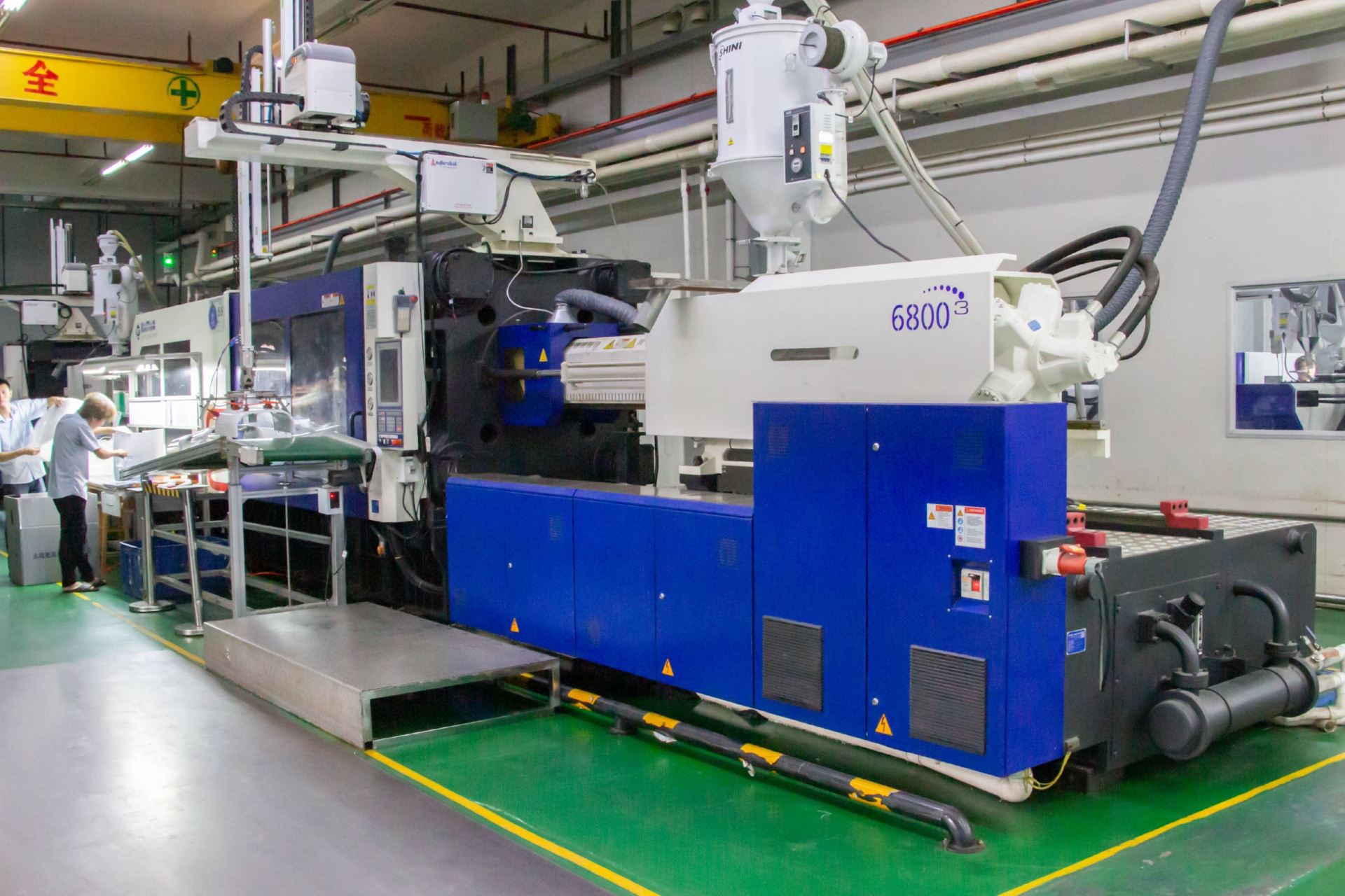 宠物塑料玩具怎么做的,有毒吗?