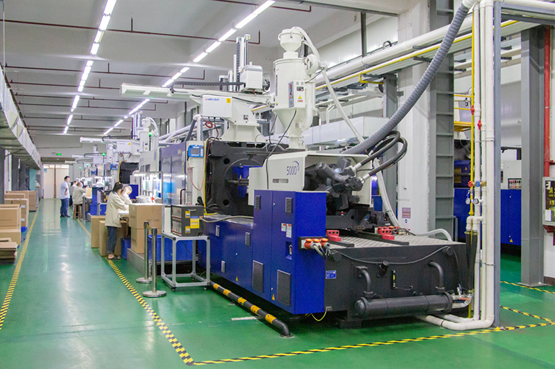 注塑开模产品拉白是什么原因?