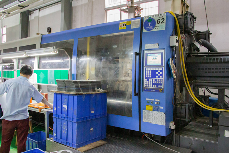 塑胶模具粘模原因及处理方法有哪些?