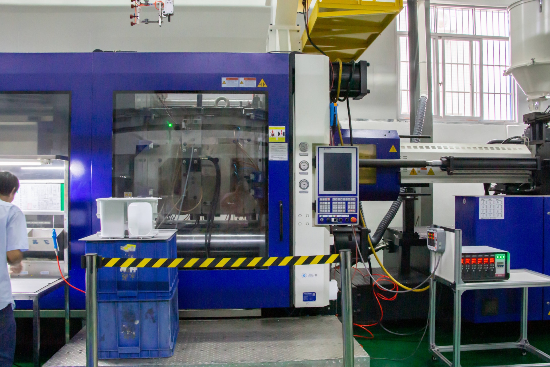 新能源汽车注塑结构件有哪些?