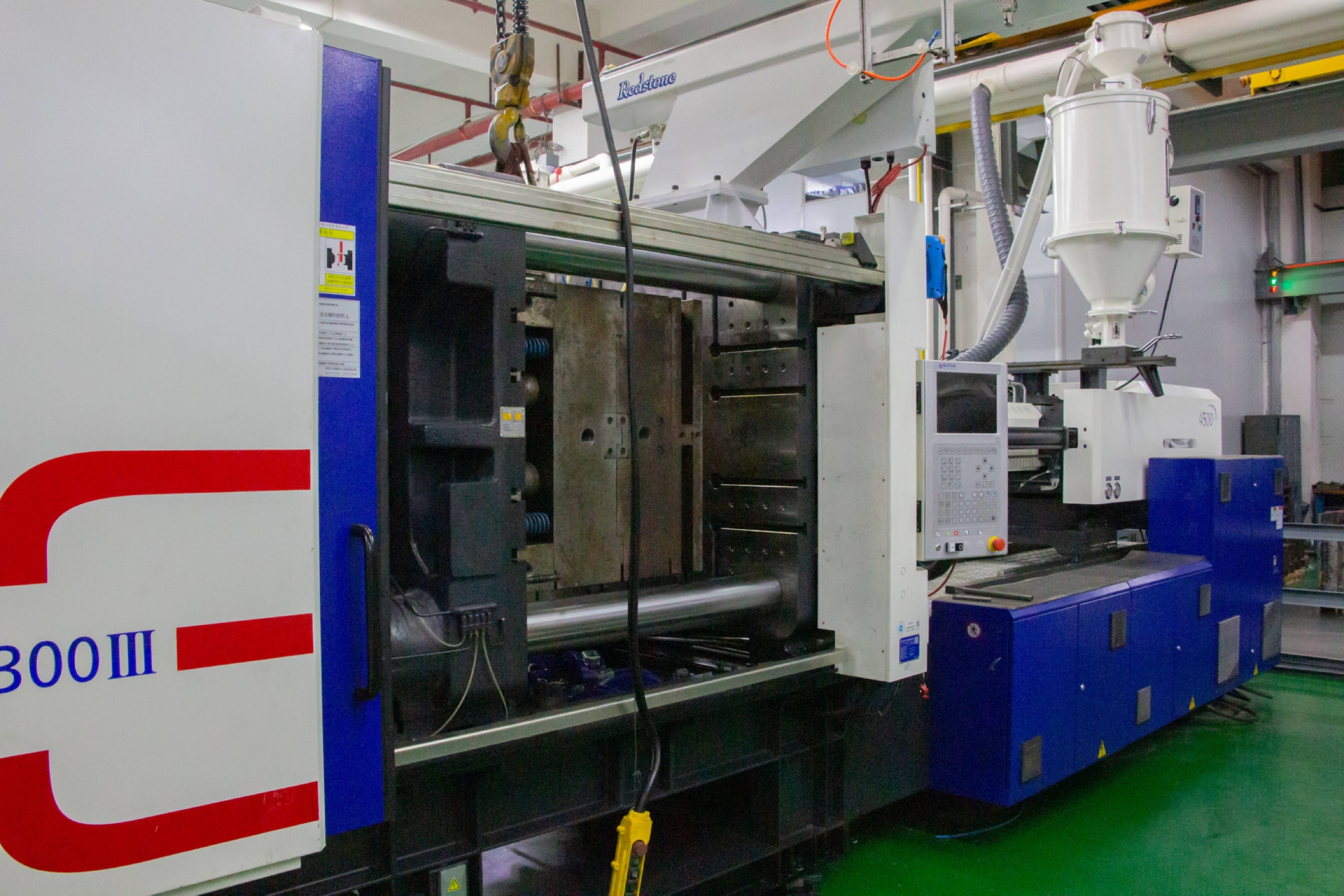 塑胶模具厂是做什么的工作?