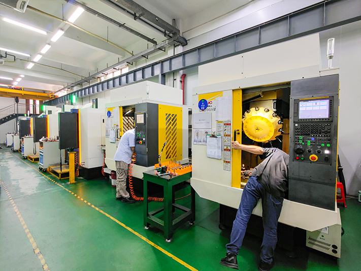 塑胶模具加工精密模具的优缺点及区别?